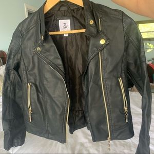 Black M pleather / leather jacket